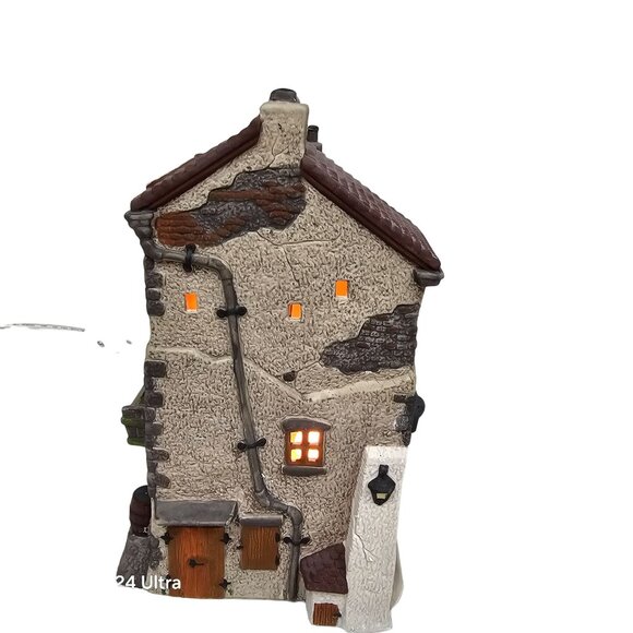 Dept 56 Dickens Village Heritage Collection Fagin's Hide-A-Way Lighted Building - Picture 5 of 12